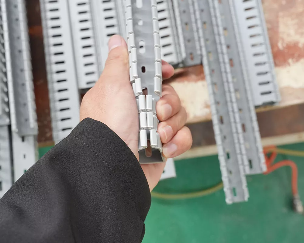 Kuinka pitkä yksittäinen PVC-muoviputken pala on?