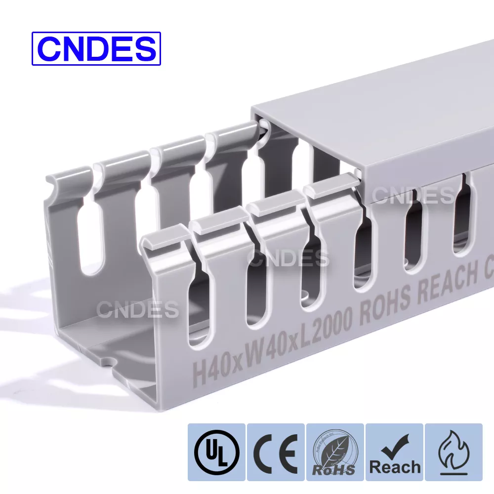 40×40 PVC-johdotuskanava kannella